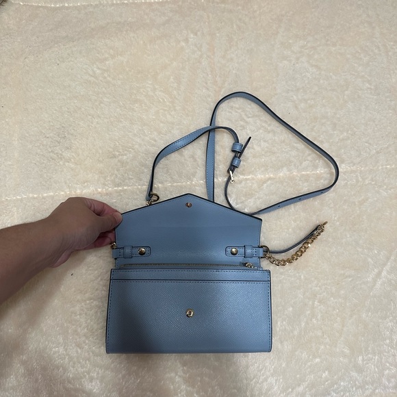 Michael Kors crossbody - Picture 2 of 4